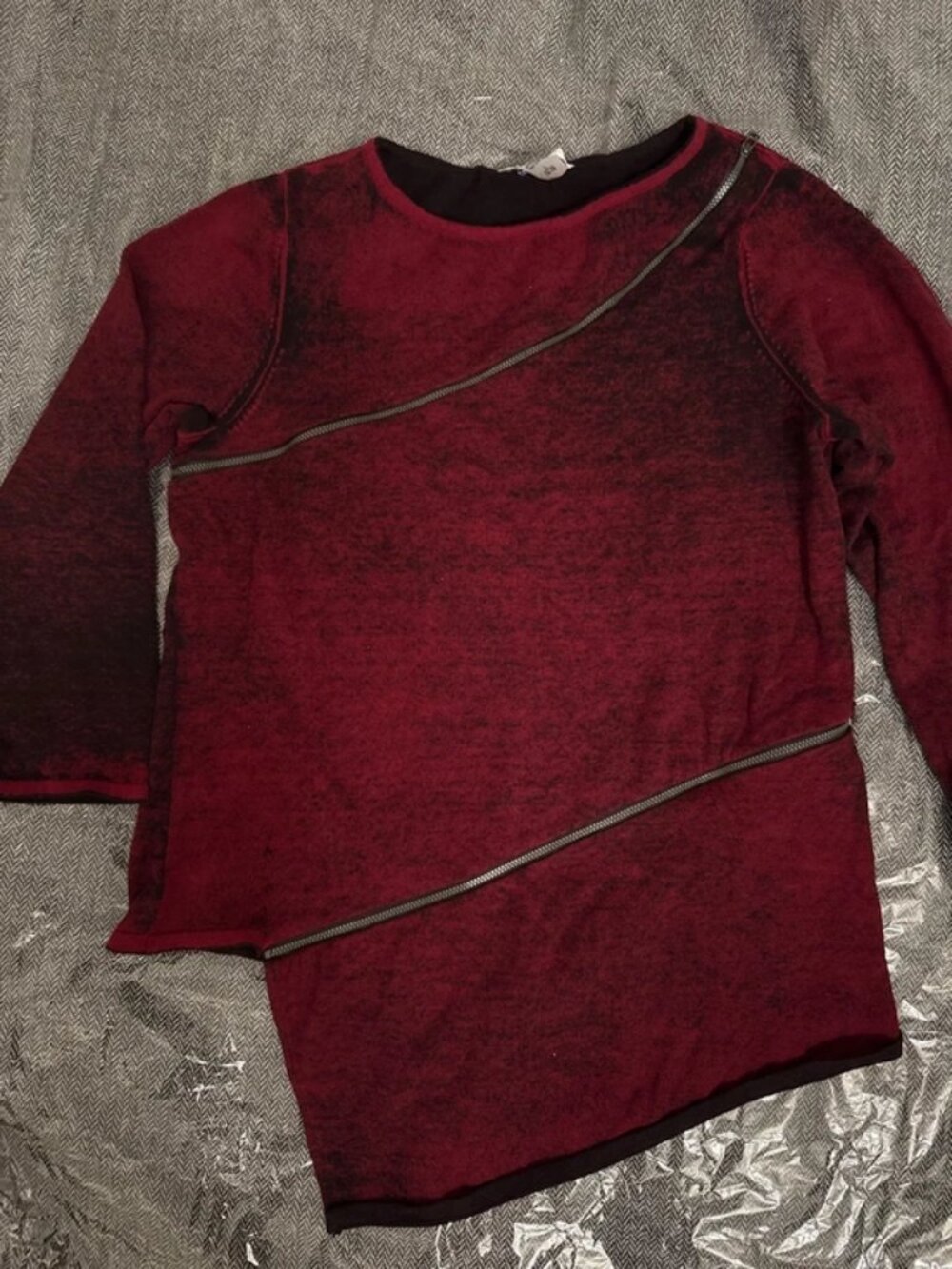 Peter Nygard Burgundy & Black Asymmetrical Zipper Sweater L